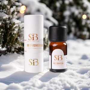 佛手柑純精油 | 陽光般的溫暖與喜悅 SiB嚴選佛手柑純精油（Bergamot Essential Oil）擁有清新柑橘香氣與甜美基調，是舒緩情緒與提升心情的理想之選。它帶來如陽光般的溫暖，為您的生活注入自然的正能量。
